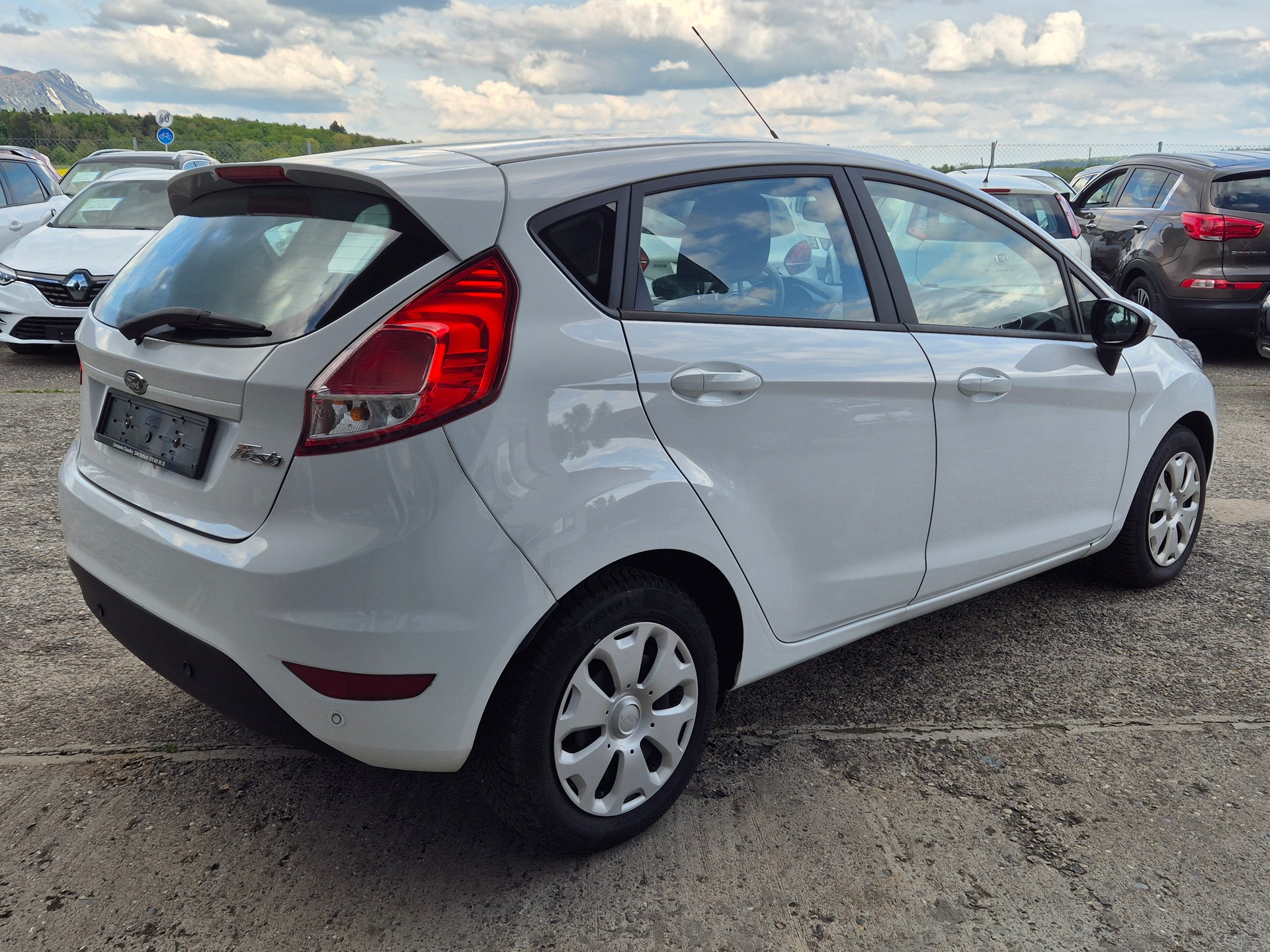 FORD FIESTA 1.5 TDCI SYNC - *für Export*-image-4