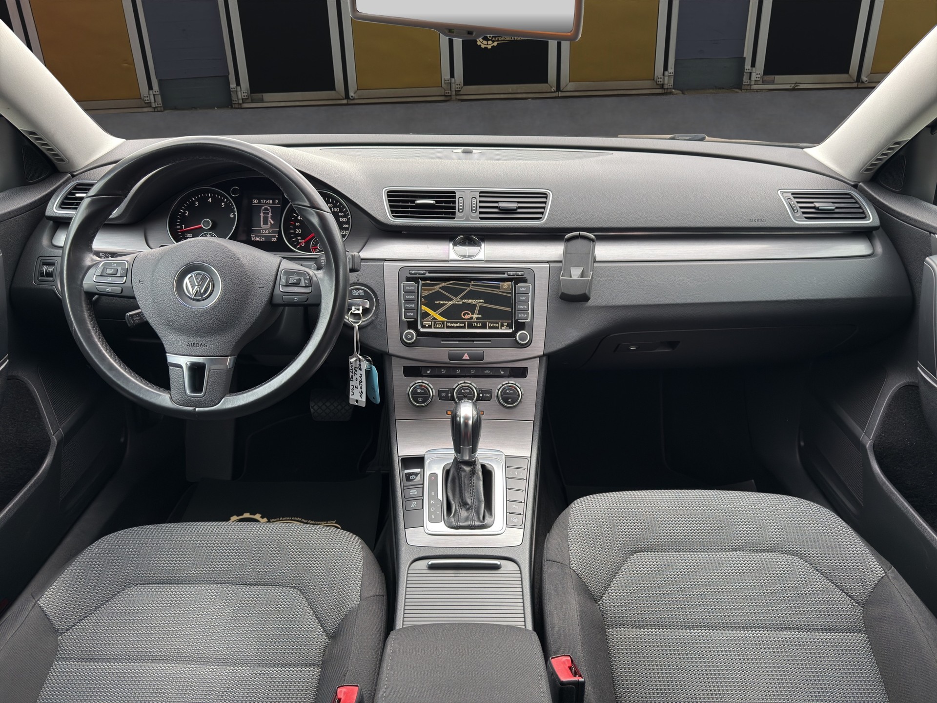 VW Passat Variant 2.0 TSI Comfortline DSG-image-10