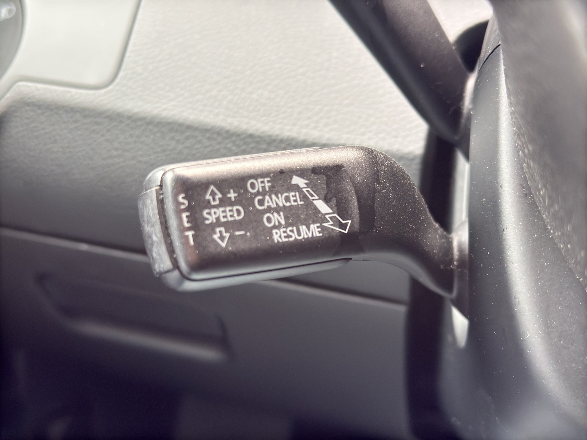VW Passat Variant 2.0 TSI Comfortline DSG-image-16