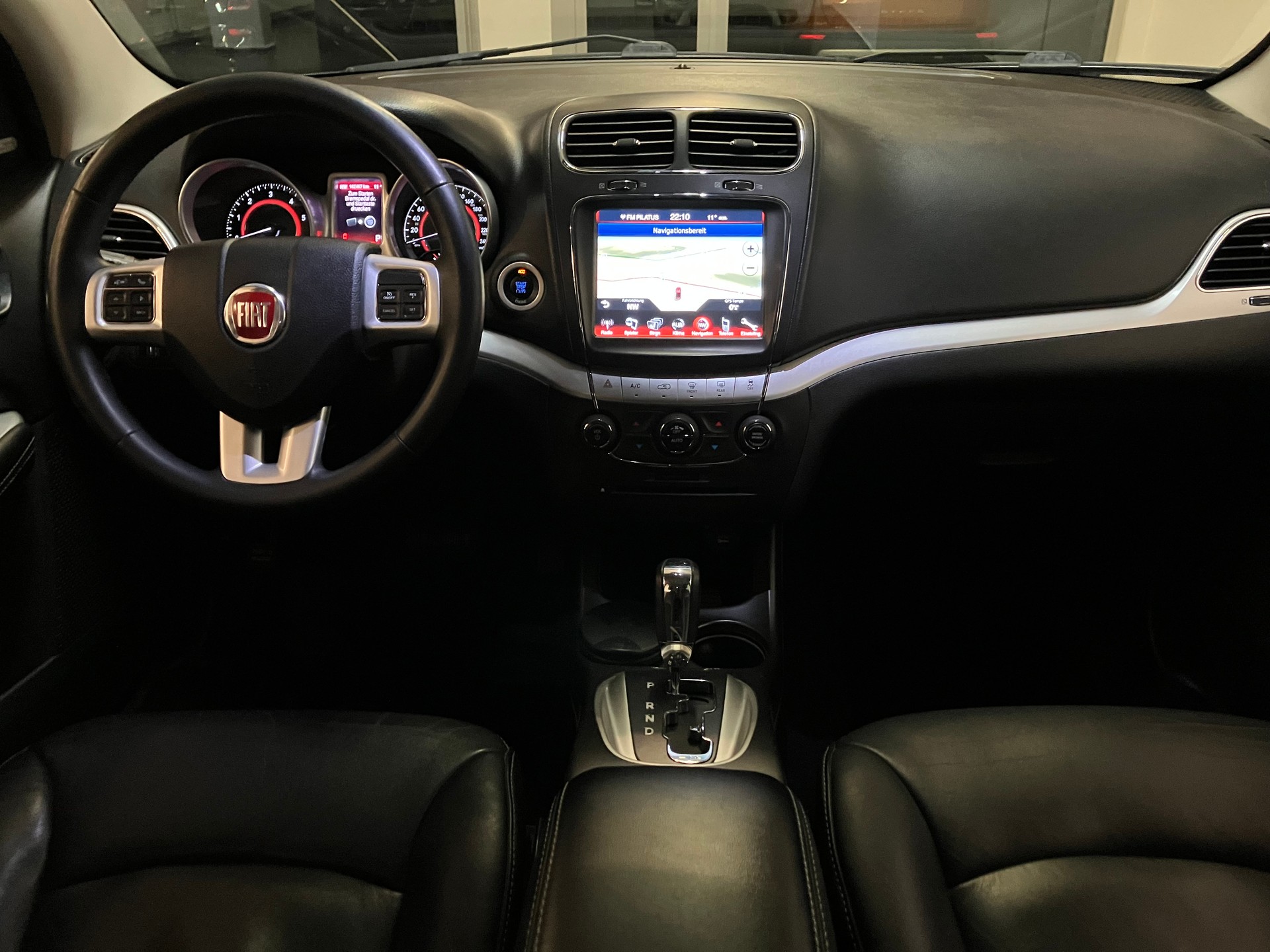 FIAT Freemont 2.0 MJ Lounge AWD Automat-image-13
