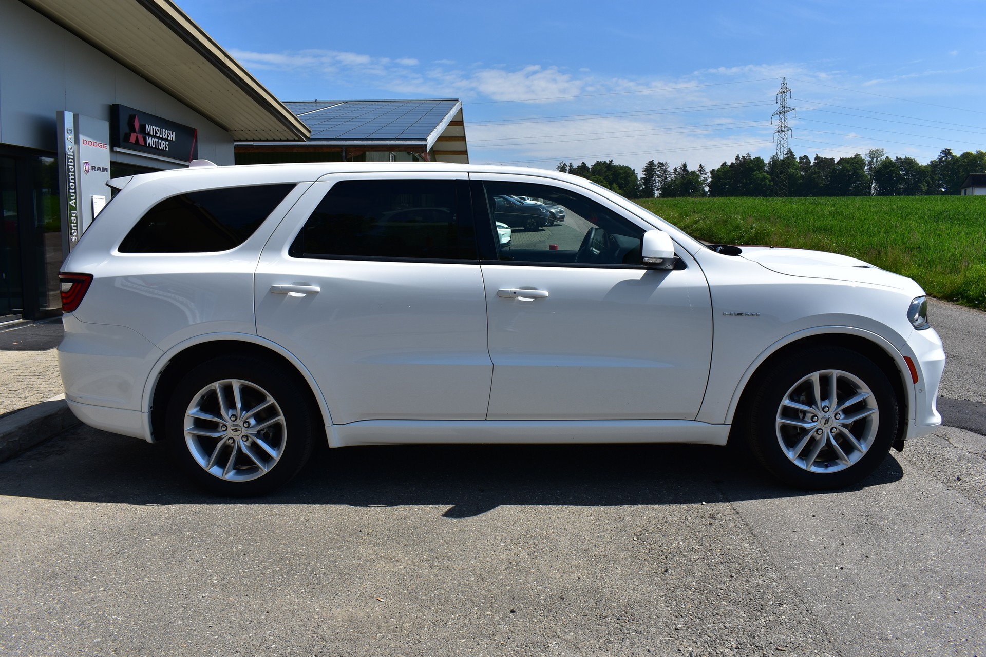 DODGE Durango R/T 5.7 RWD-image-4