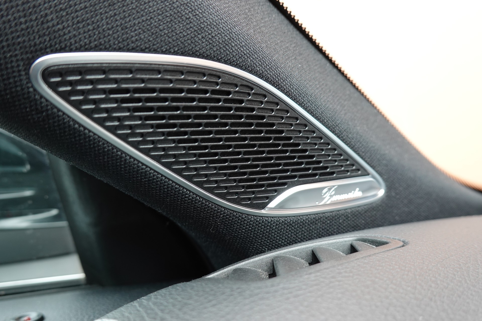 MERCEDES-BENZ CLA Shooting Brake 35 AMG 4Matic -" Sièges AMG * Toit Ouvrant * Sièges Electriques+Chauffant * GPS * Lumière Ambiance "-image-20