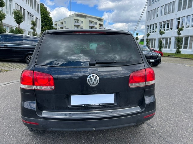 VW Touareg 3.2 V6-image-14