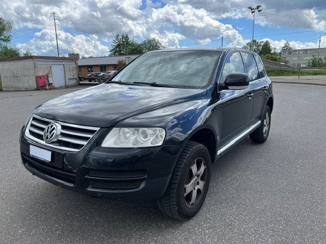 VW Touareg 3.2 V6-image-1