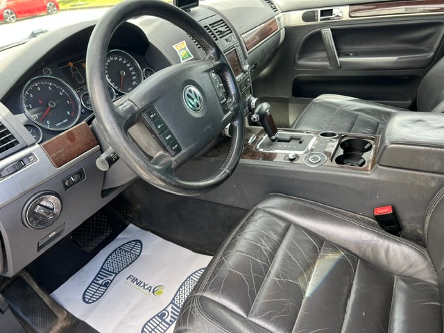 VW Touareg 3.2 V6-image-7