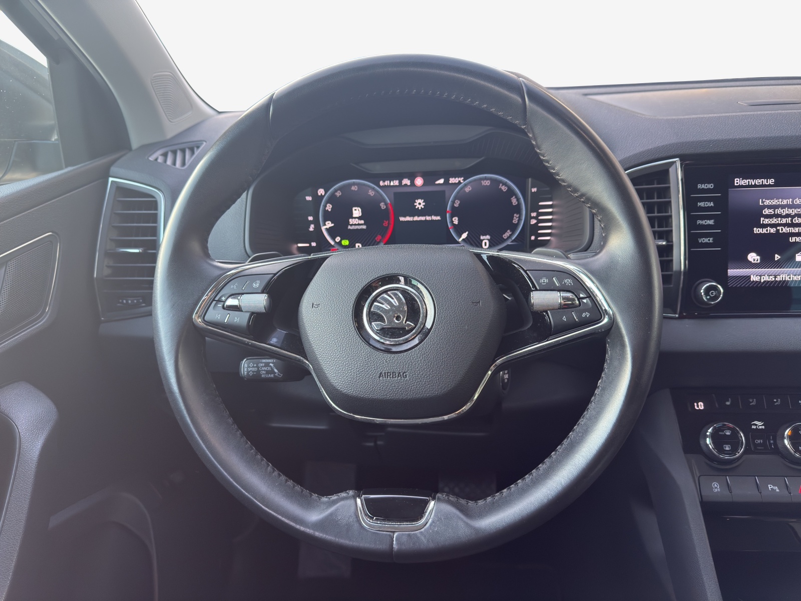 SKODA Karoq 1.5 TSI Style DSG-image-9