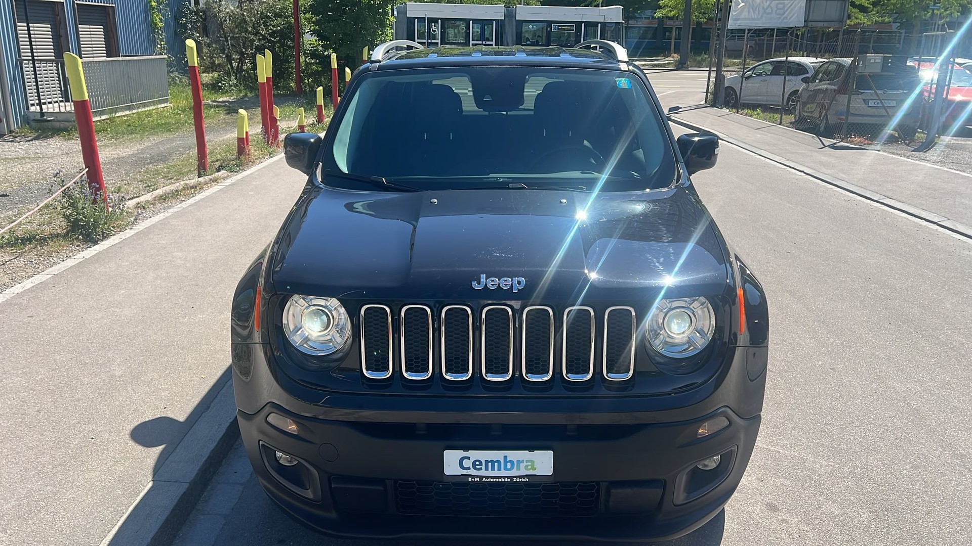 JEEP Renegade 2.0 CRD Limited AWD + Low Range 9ATX-showroom-element-1