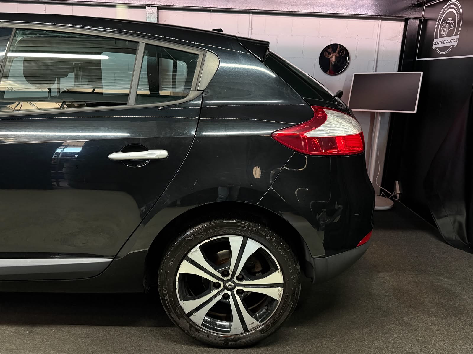 RENAULT Mégane 1.9 dCi Dynamique-image-4