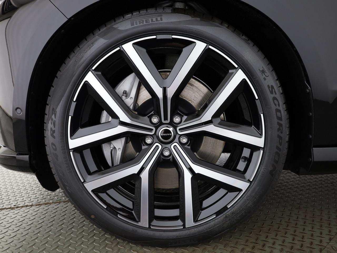 VOLVO EX90 Twin Performance Ultra AWD-image-5