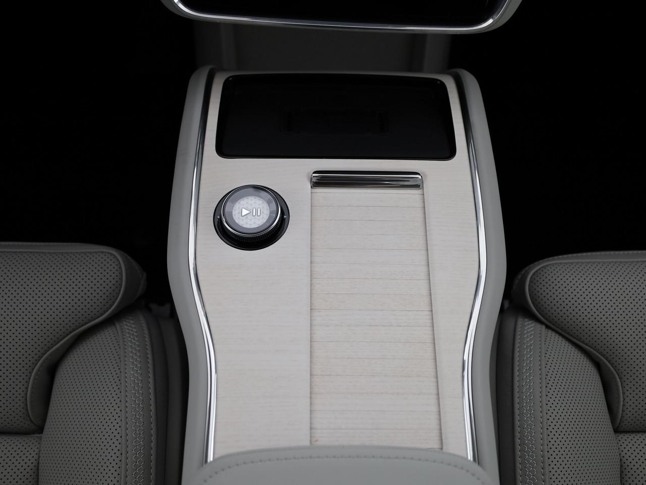 VOLVO EX90 Twin Performance Ultra AWD-image-22
