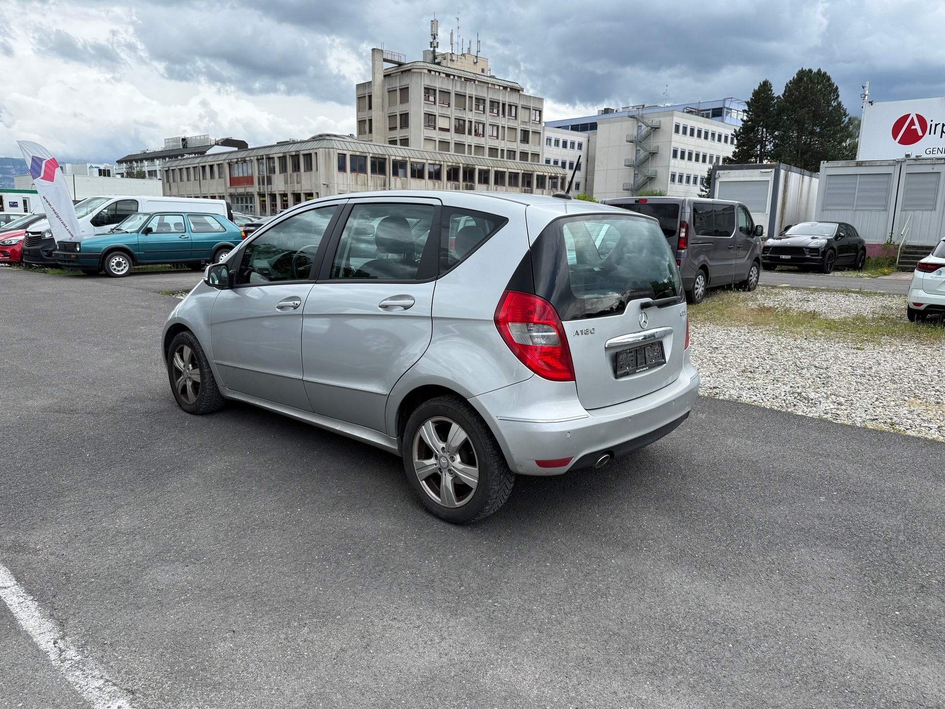 MERCEDES-BENZ A 180 (170) BlueEfficiency Avantgarde Selection-image-5