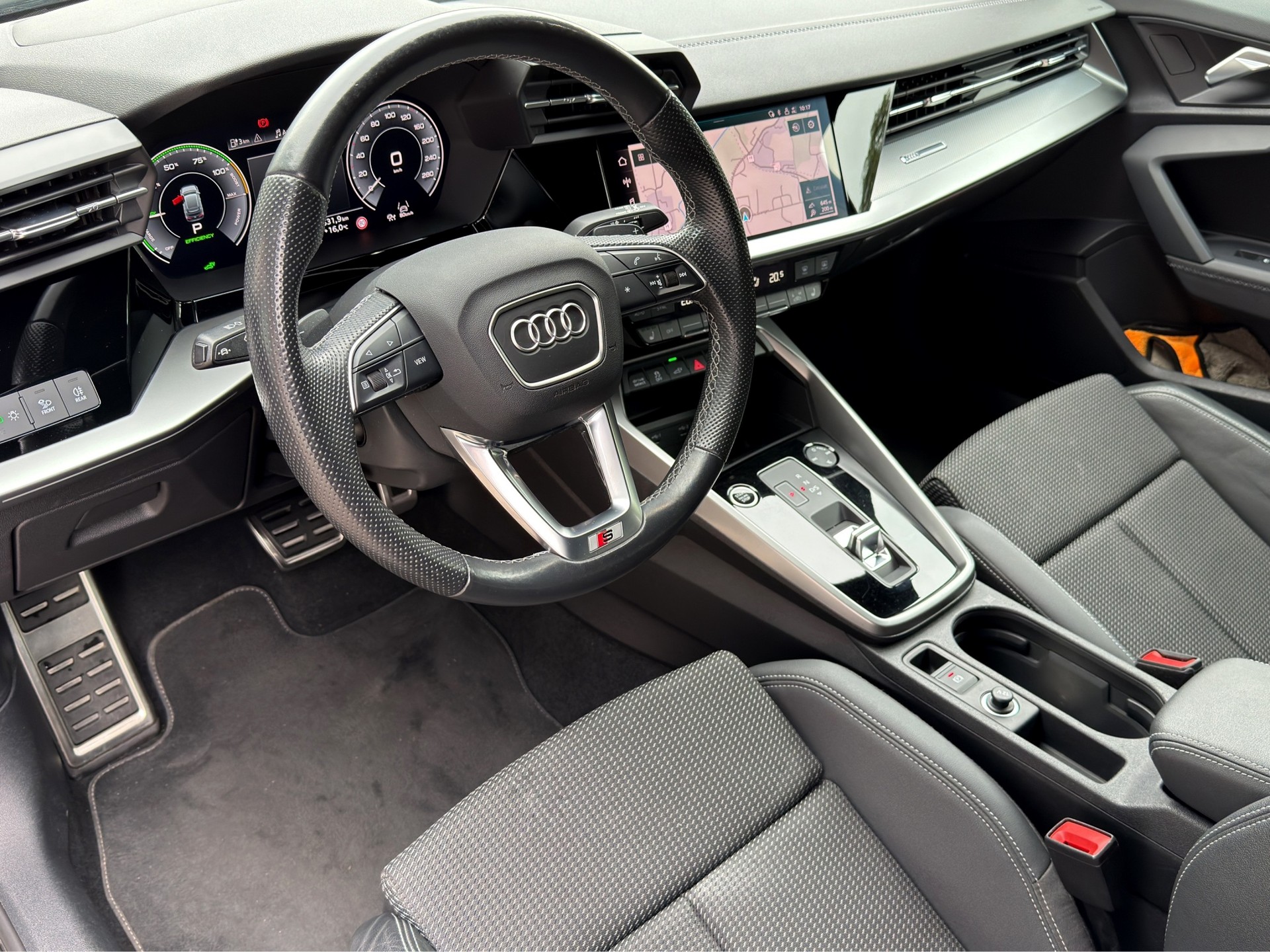 AUDI A3 Sportback 40 TFSI e S-tronic-image-9