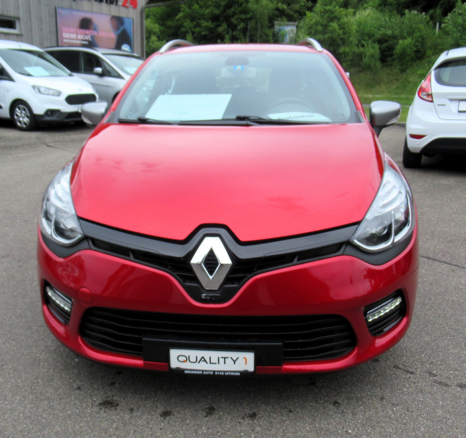 RENAULT Clio Grandtour 1.2 16V T GT EDC-image-1