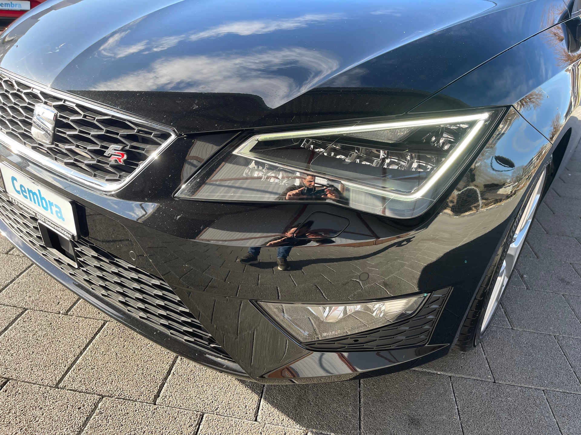 SEAT Leon 1.4 TSI Swiss FR-image-10