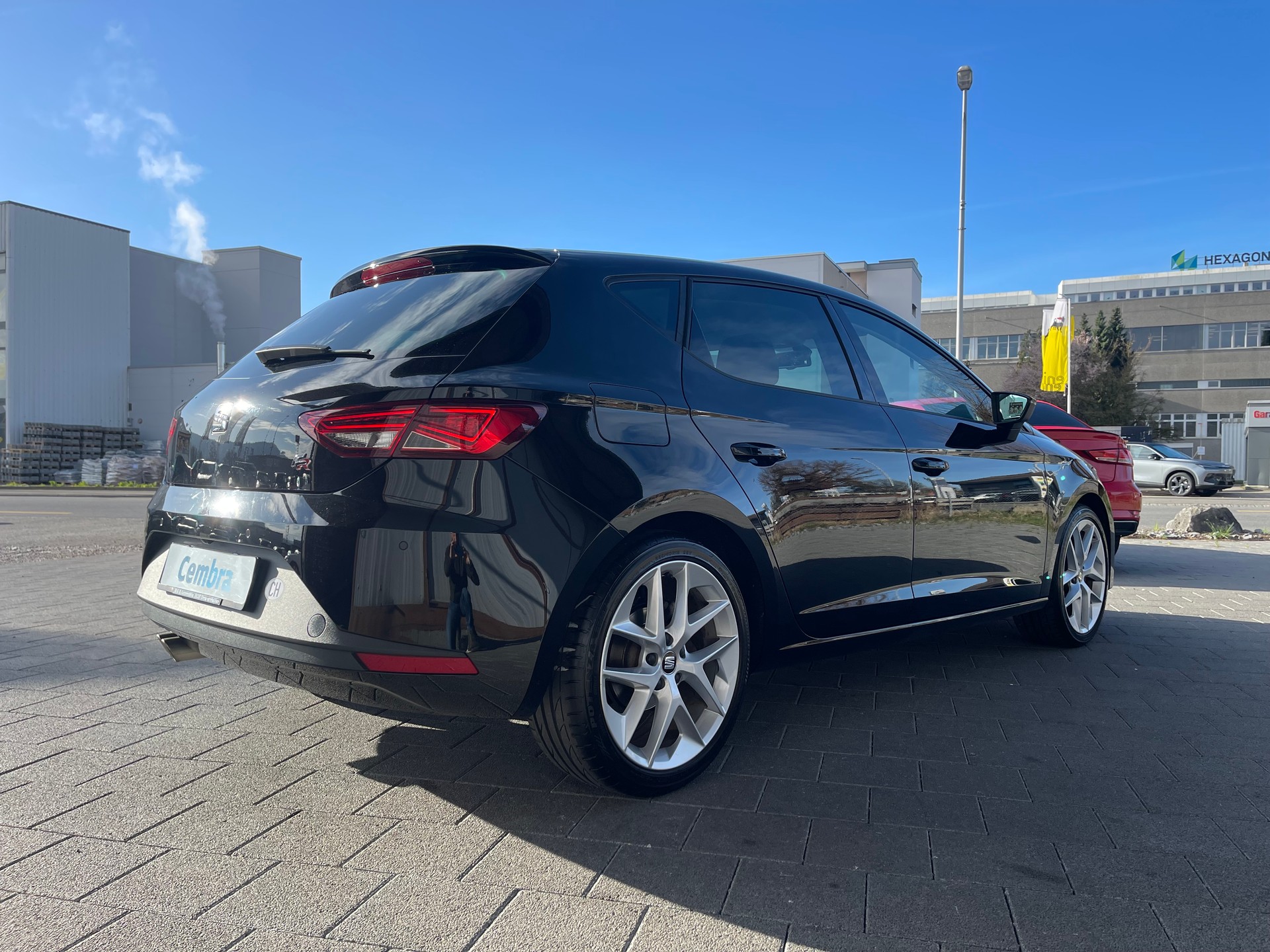 SEAT Leon 1.4 TSI Swiss FR-image-6