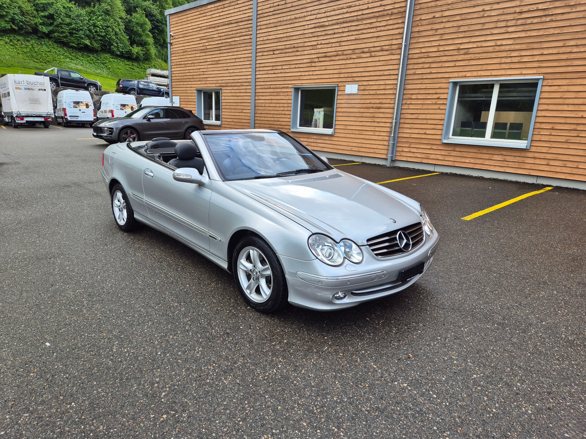 MERCEDES-BENZ CLK 320 Avantgarde Automatic-image-3