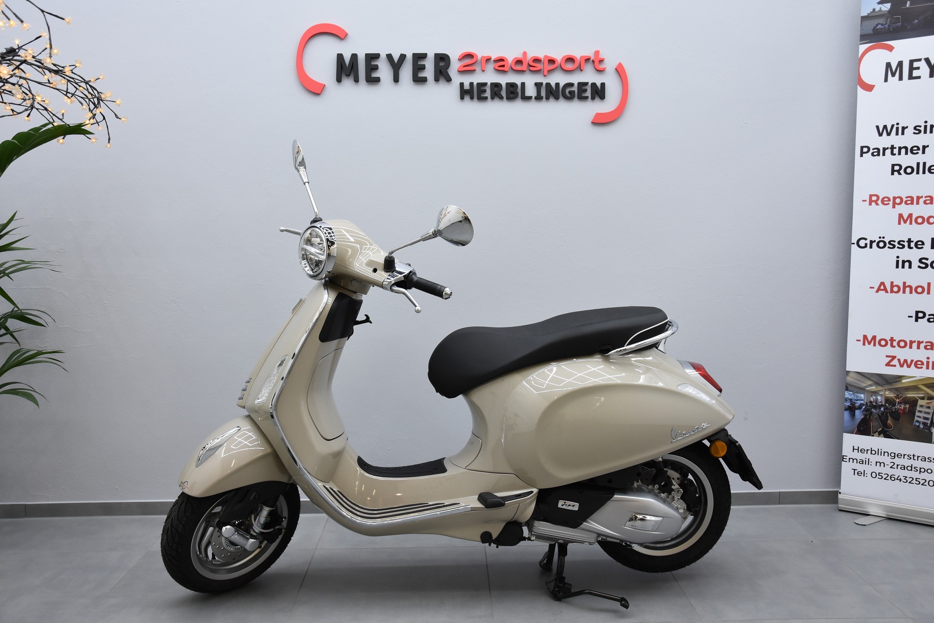 PIAGGIO Primavera ABS 125 E5+-showroom-element-2