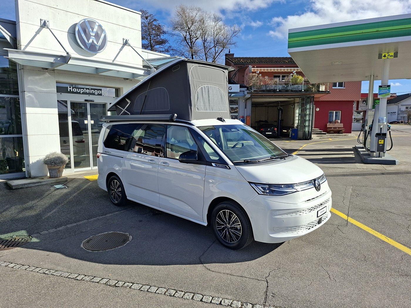 VW California 2.0 TDI Beach Tour Liberty-image-0