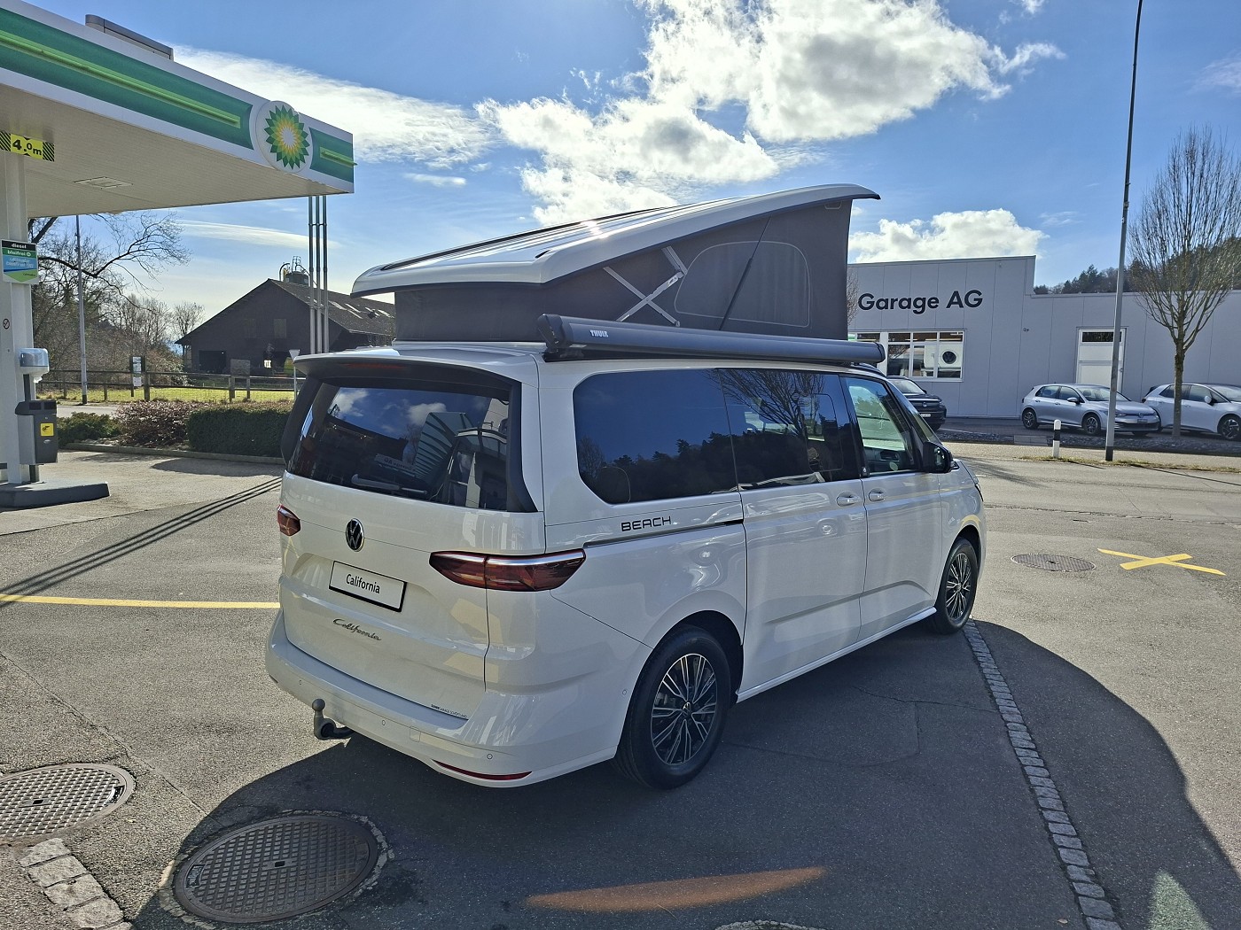 VW California 2.0 TDI Beach Tour Liberty-image-8