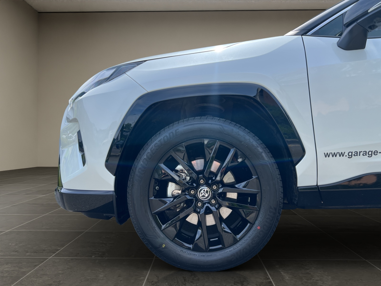 TOYOTA RAV4 2.5 HEV Style-image-25