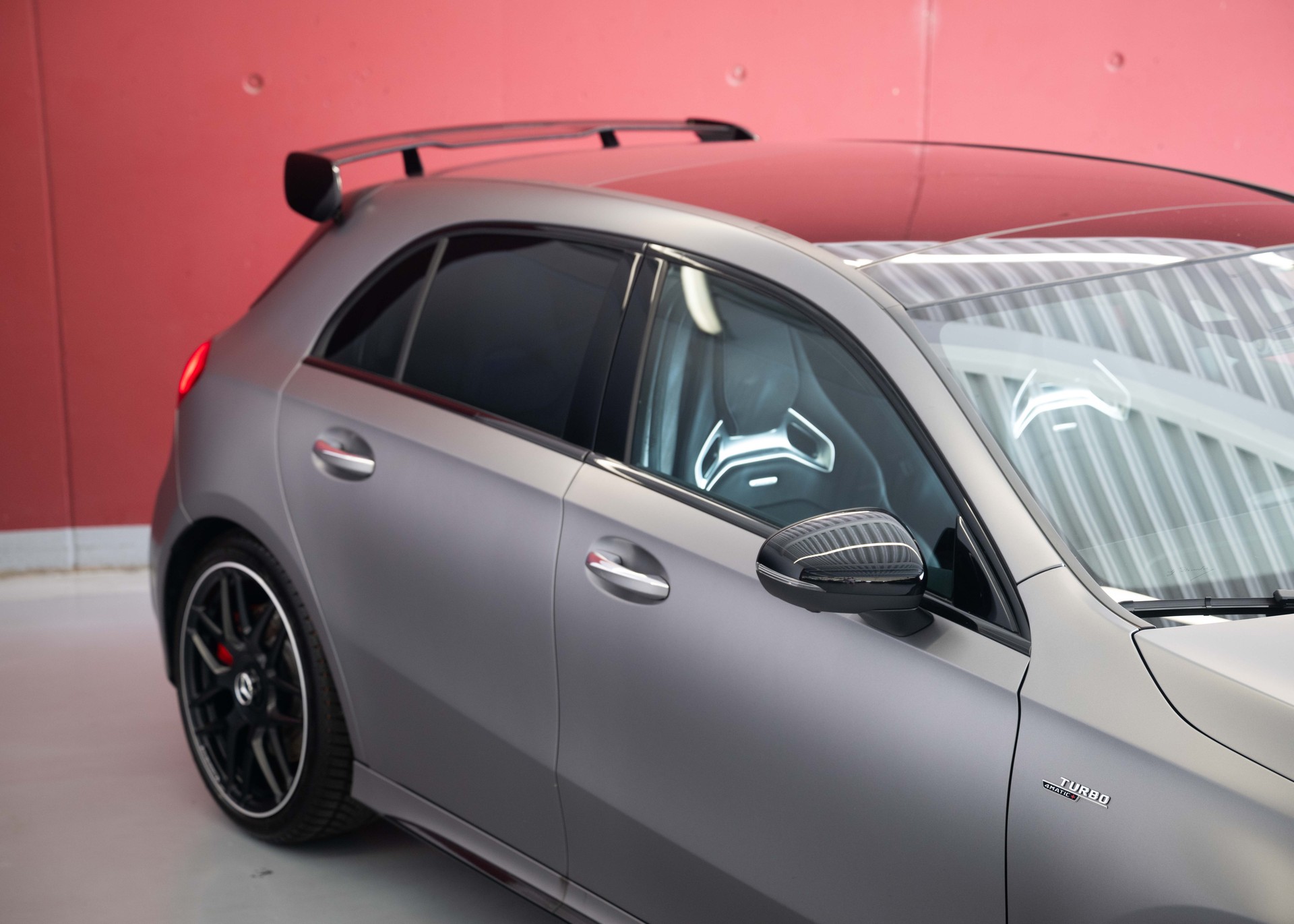 MERCEDES-BENZ A 45 S AMG (Swiss car, sublime condition, Performance seats, Premium Plus Package)-image-12