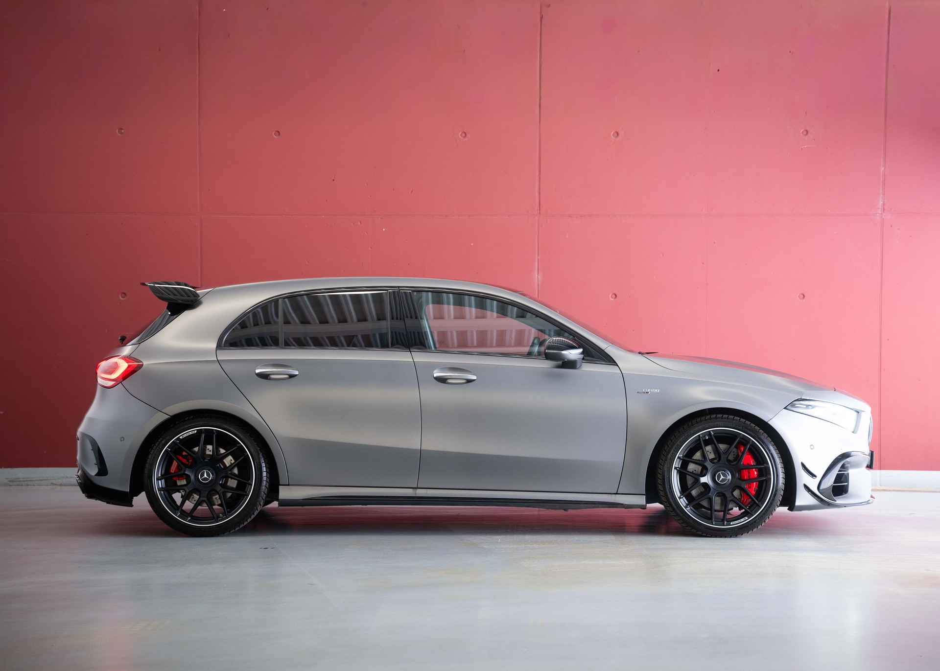 MERCEDES-BENZ A 45 S AMG (Swiss car, sublime condition, Performance seats, Premium Plus Package)-image-6