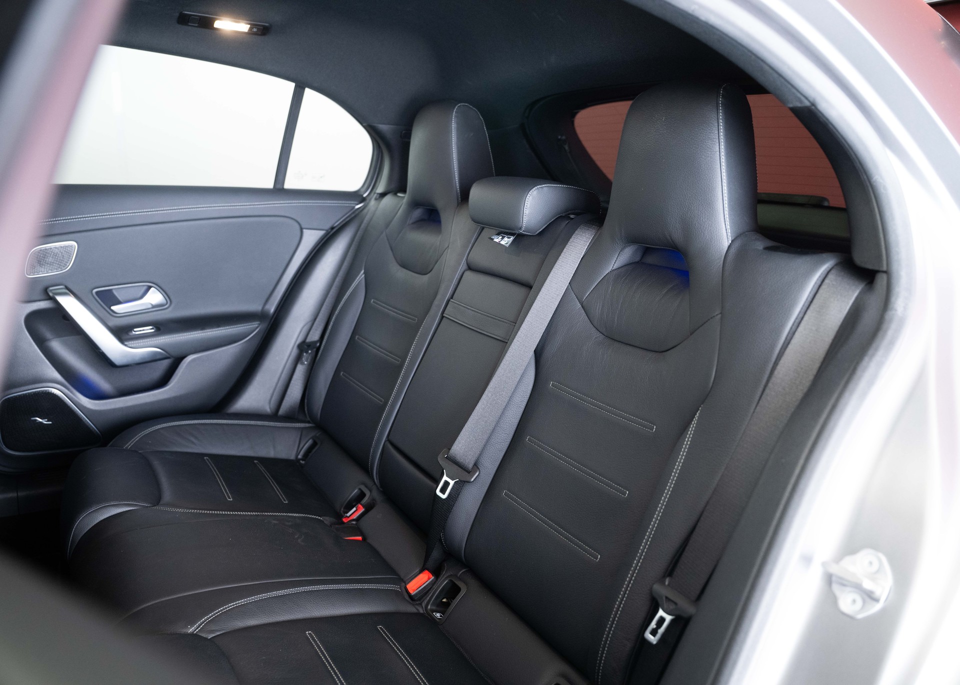 MERCEDES-BENZ A 45 S AMG (Swiss car, sublime condition, Performance seats, Premium Plus Package)-image-23