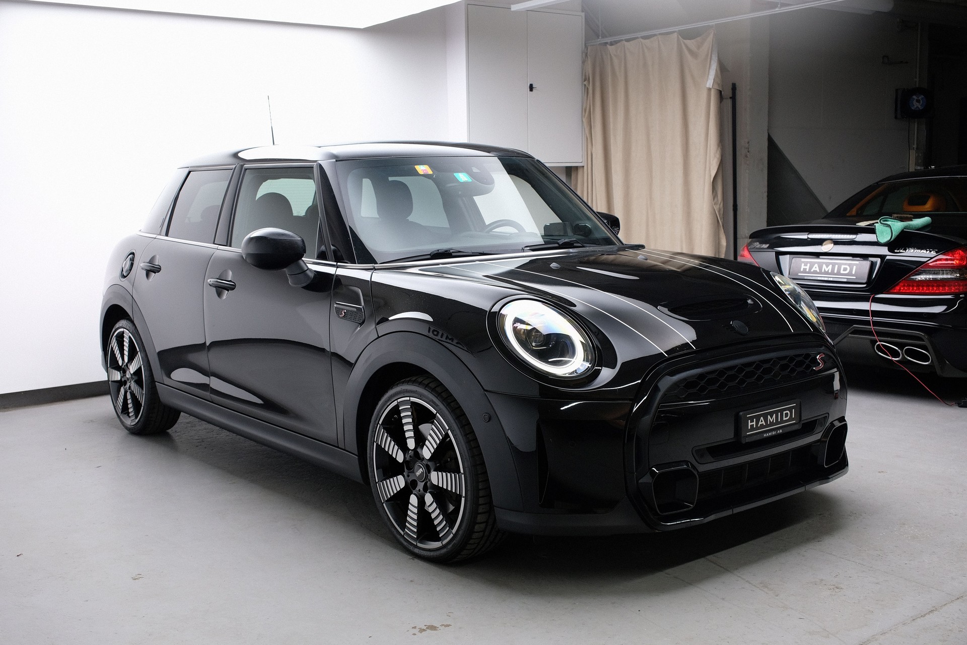 MINI Cooper S Steptronic DKG-image-2
