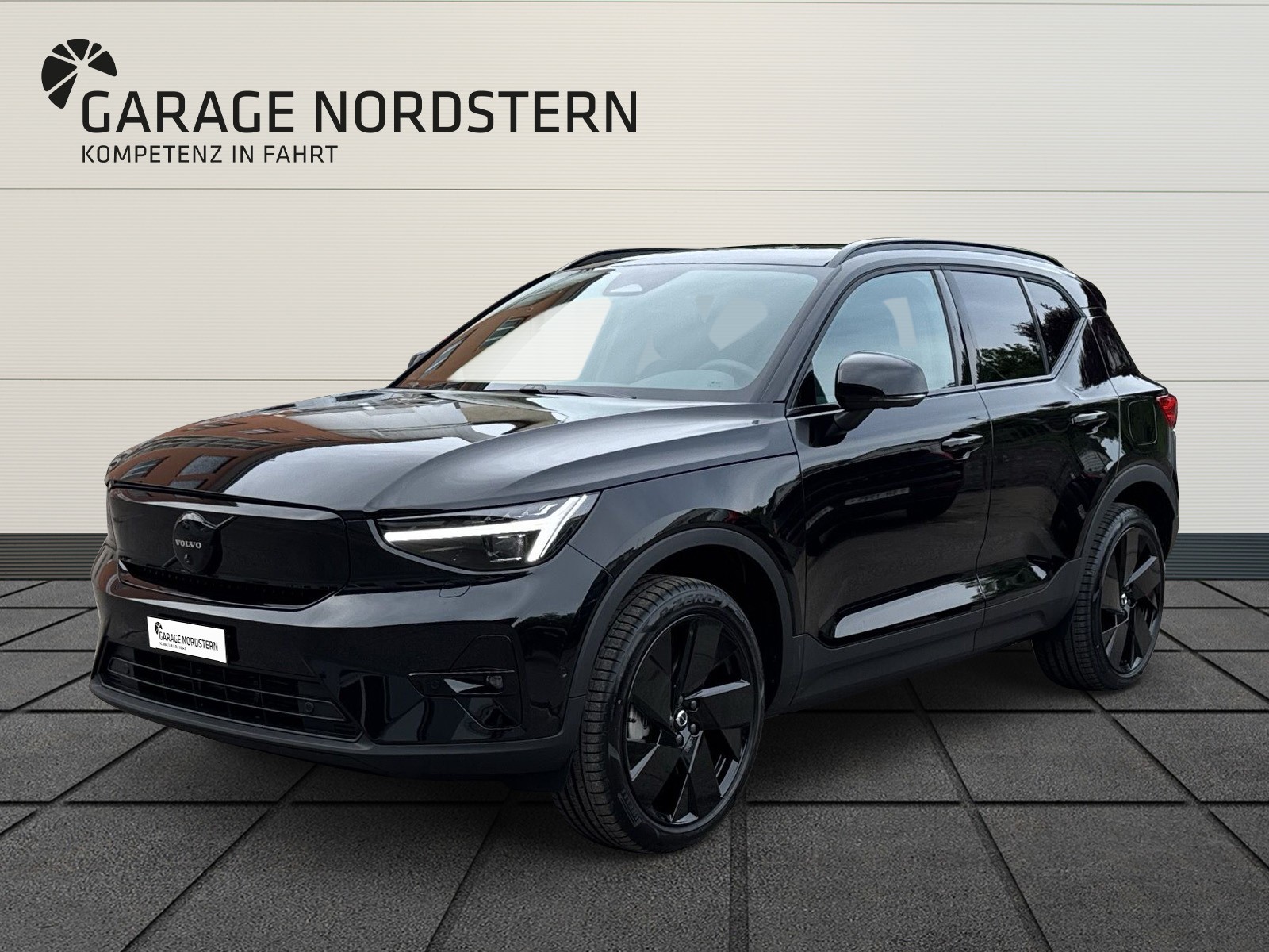 VOLVO EX40 Twin Black Edition AWD-image-0