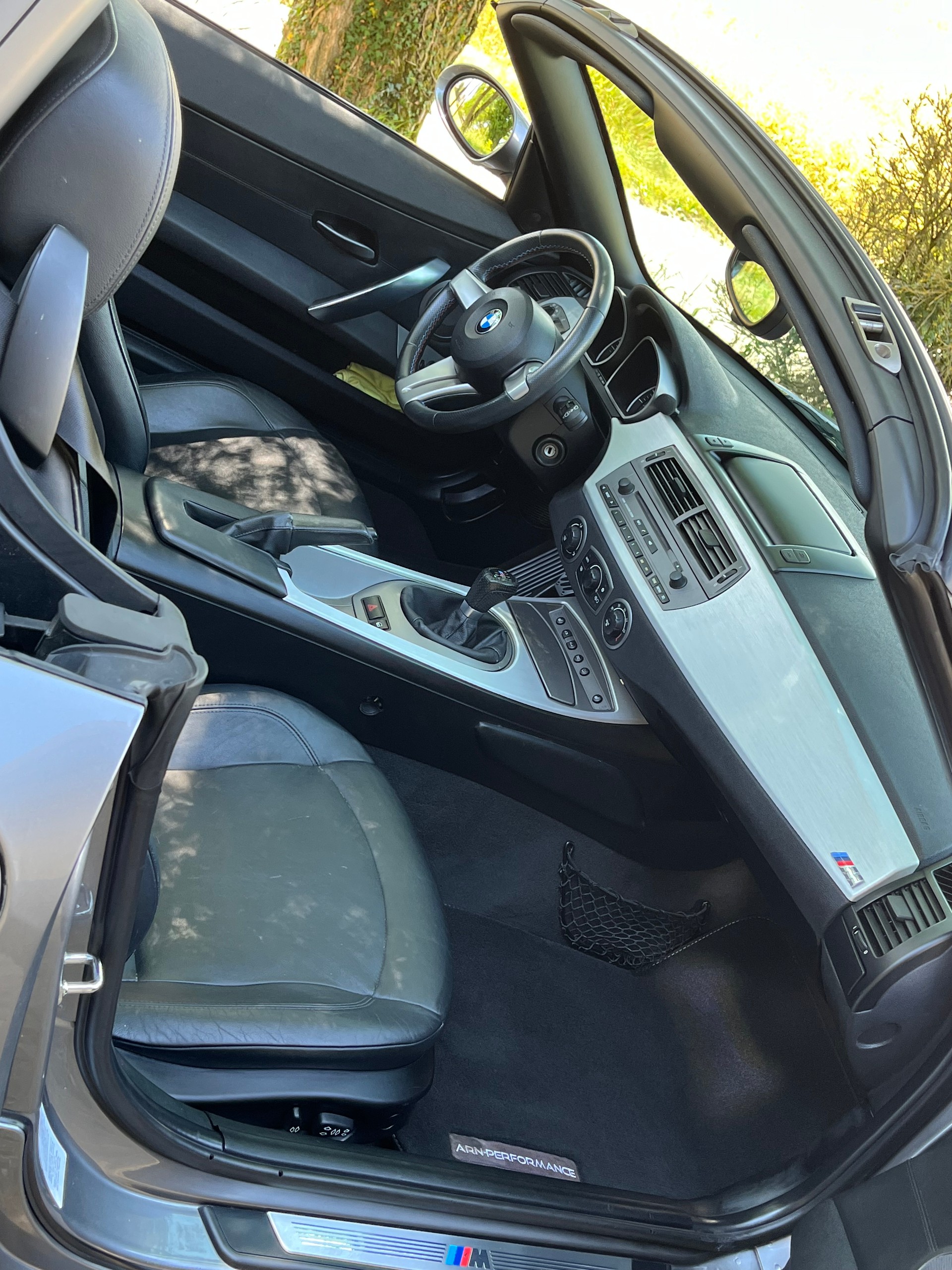 BMW Z4 3.0i Roadster-image-13