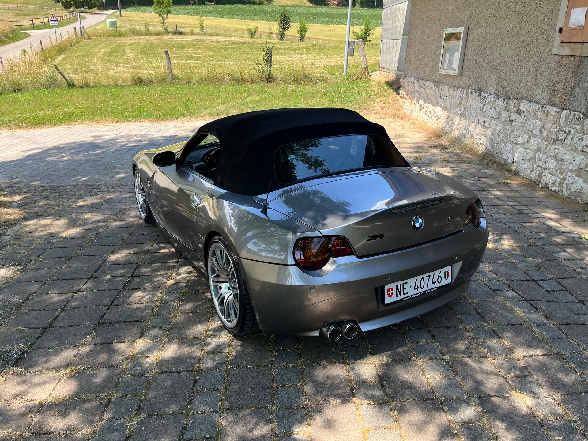 BMW Z4 3.0i Roadster-image-6