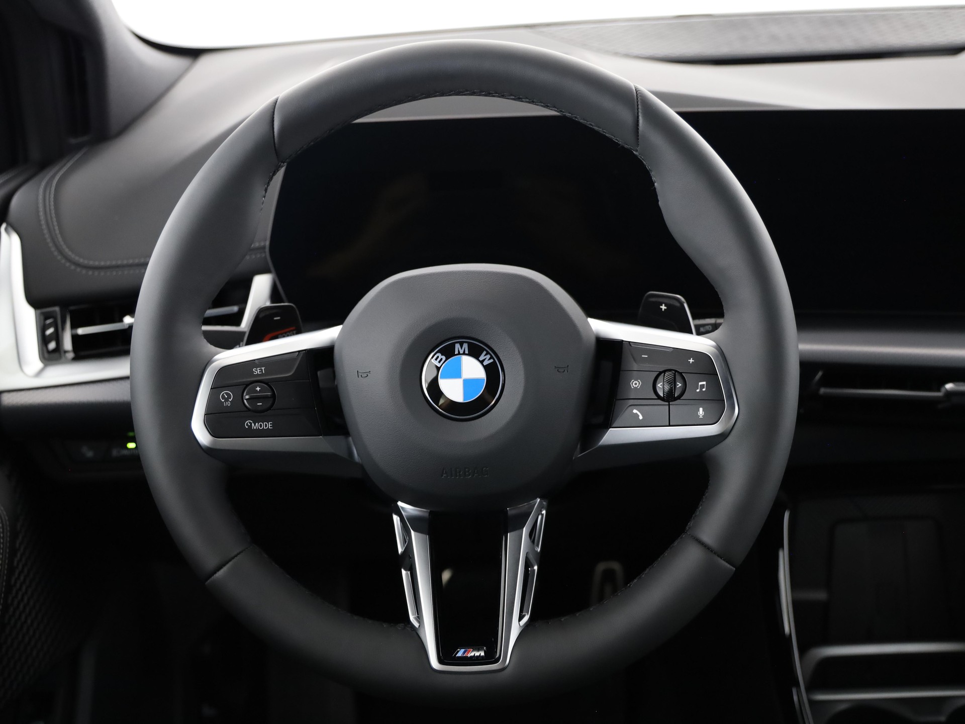 BMW 223d xDrive SDKG Active Tourer-image-18