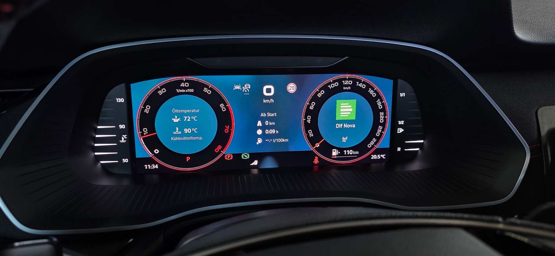 SKODA Octavia Combi 2.0 TSI DSG RS *Anhängerkupplung*Panoramadach*Spurhalte-AbstandAssisten*CarPlay/AndroidAuto*Rückfahrkamera*-image-14