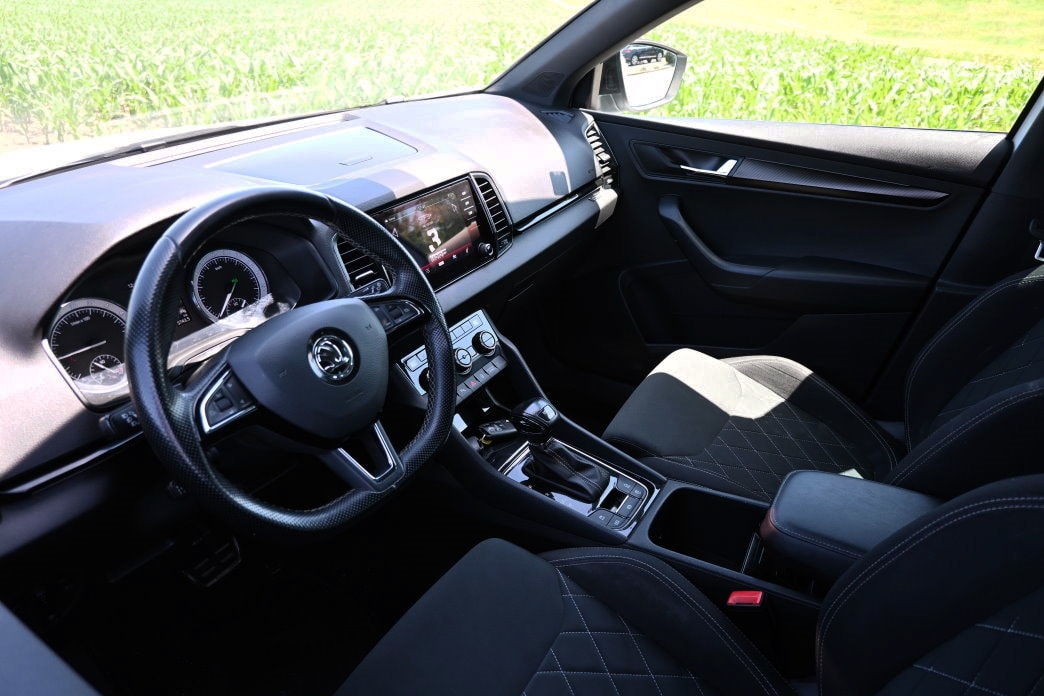 SKODA Karoq 2.0 TDI SCR SportLine 4x4 DSG-image-6