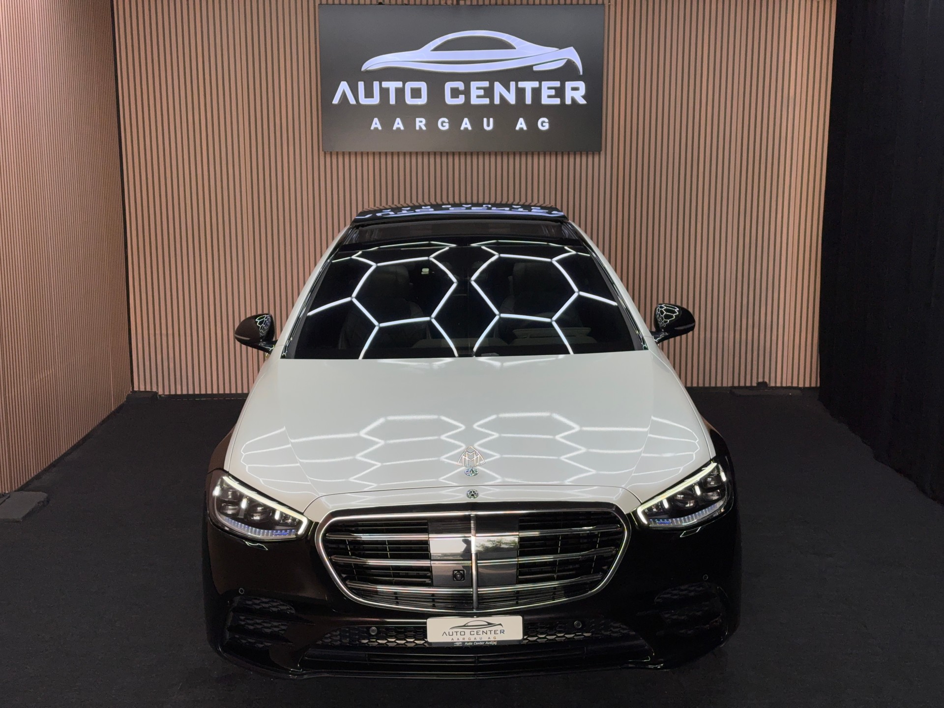 MERCEDES-BENZ S 400 d AMG Line 4matic lang | MAYBACH | Werksgarantie | *ab CHF 899.-/ Monat*-showroom-element-1