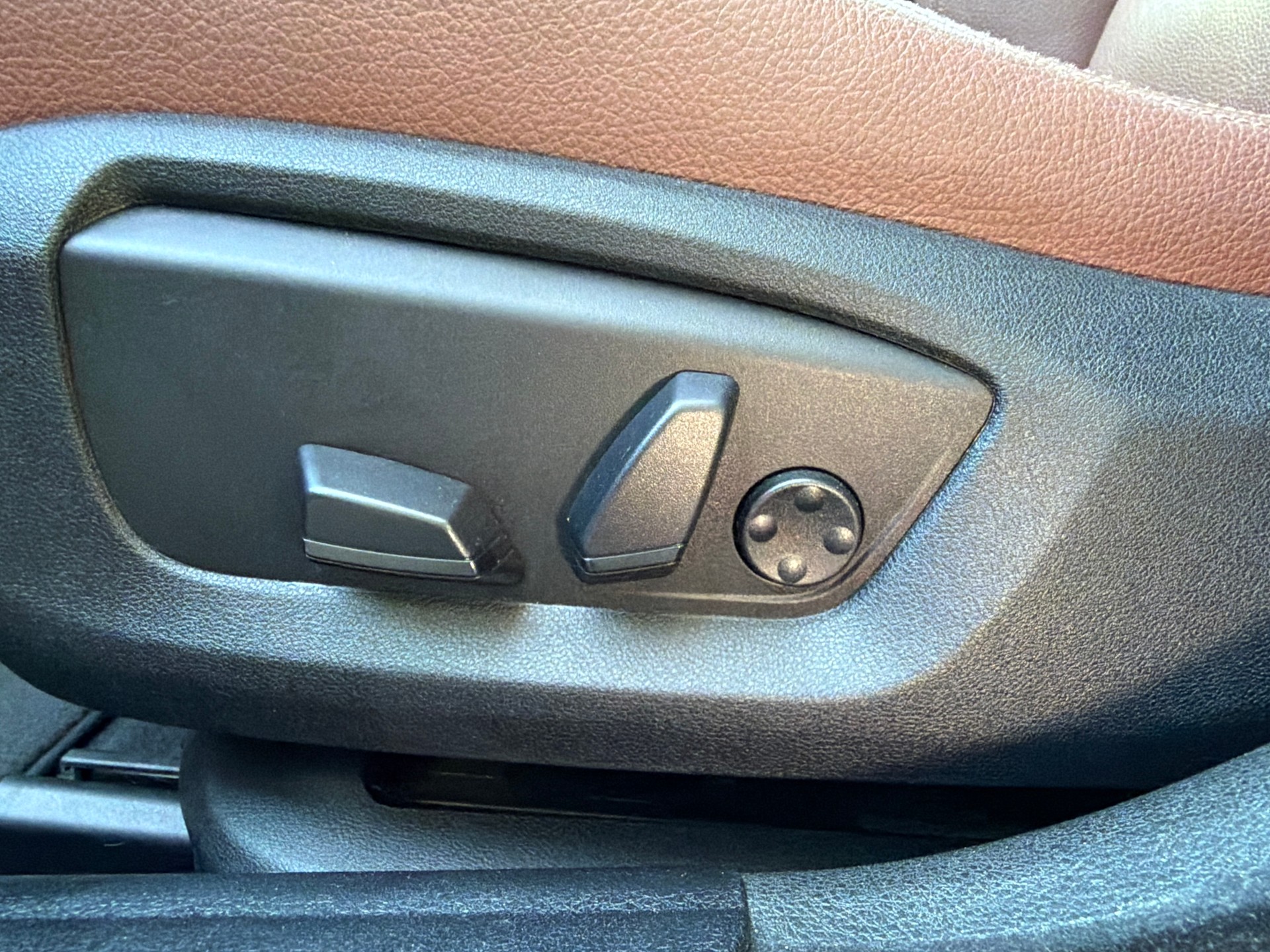 BMW 528i Touring xDrive Modern Line Steptronic-image-8