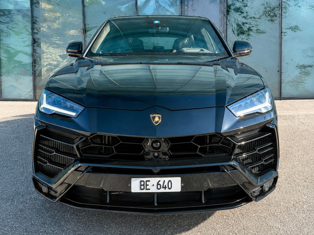 LAMBORGHINI 4.0-image-1