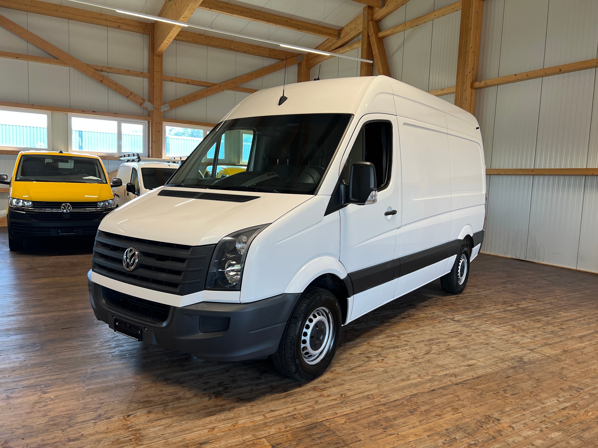 VW Crafter 35 2.0 TDI CR-image-0