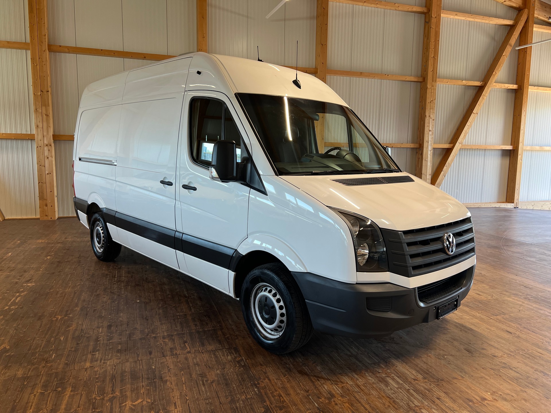 VW Crafter 35 2.0 TDI CR-image-2