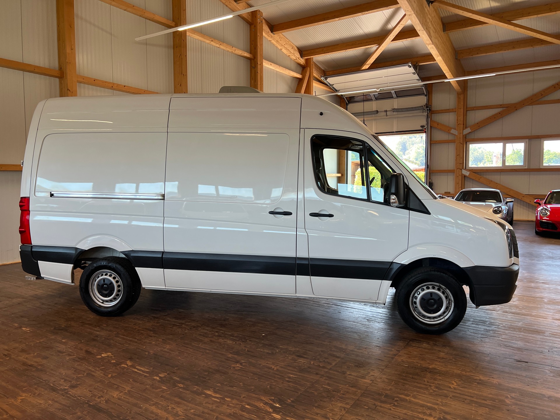 VW Crafter 35 2.0 TDI CR-image-3