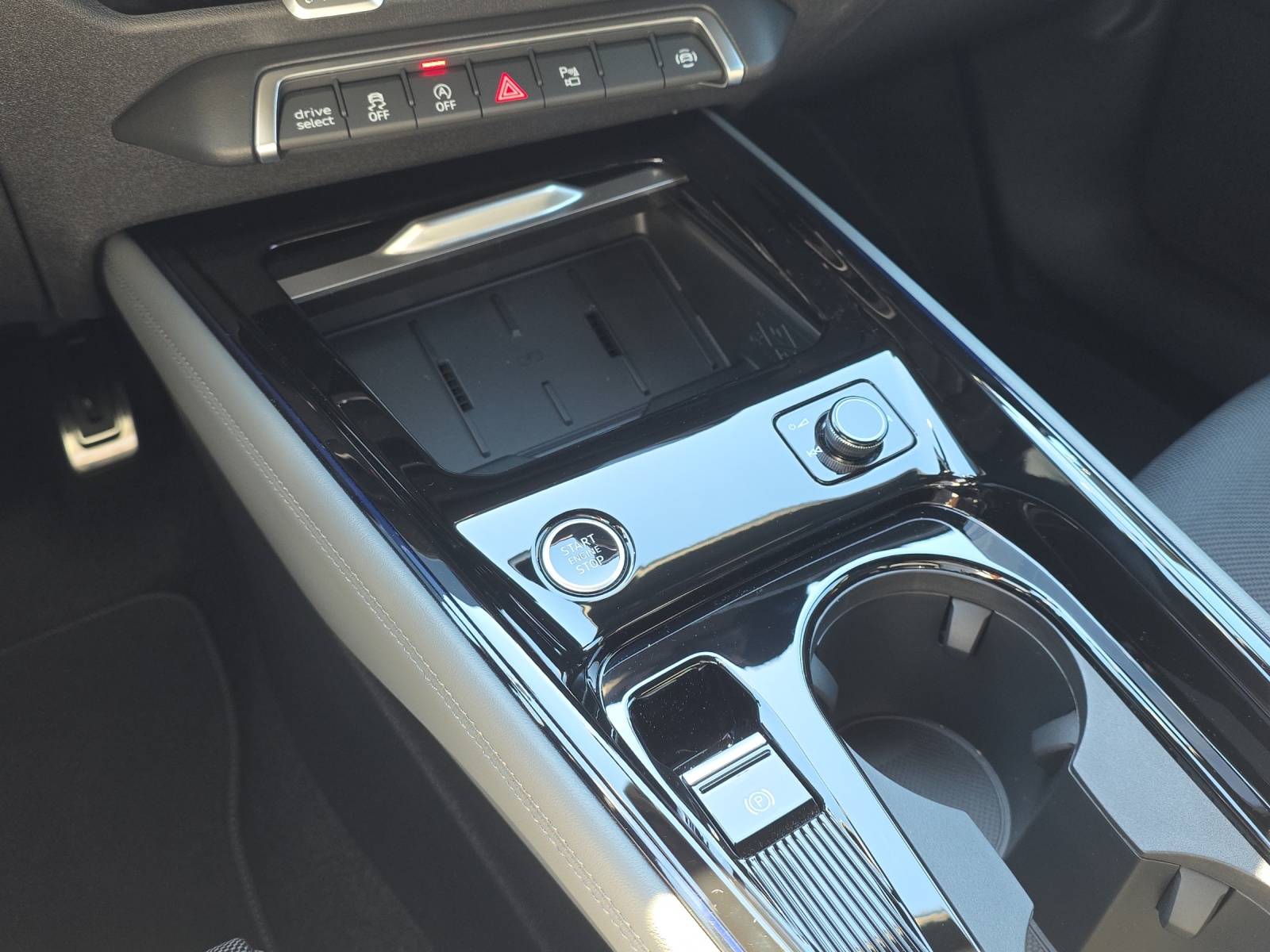 AUDI Q3 Sportback 110 kW TFSI S tronic-image-13