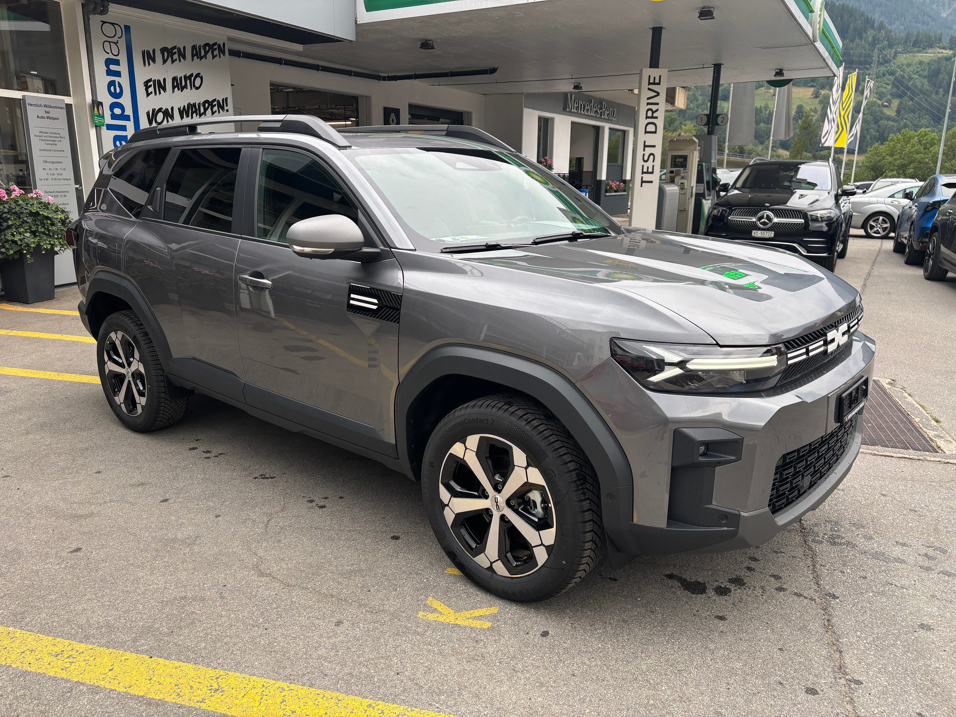 DACIA Bigster 150 Journey 4x4 Automat-image-1