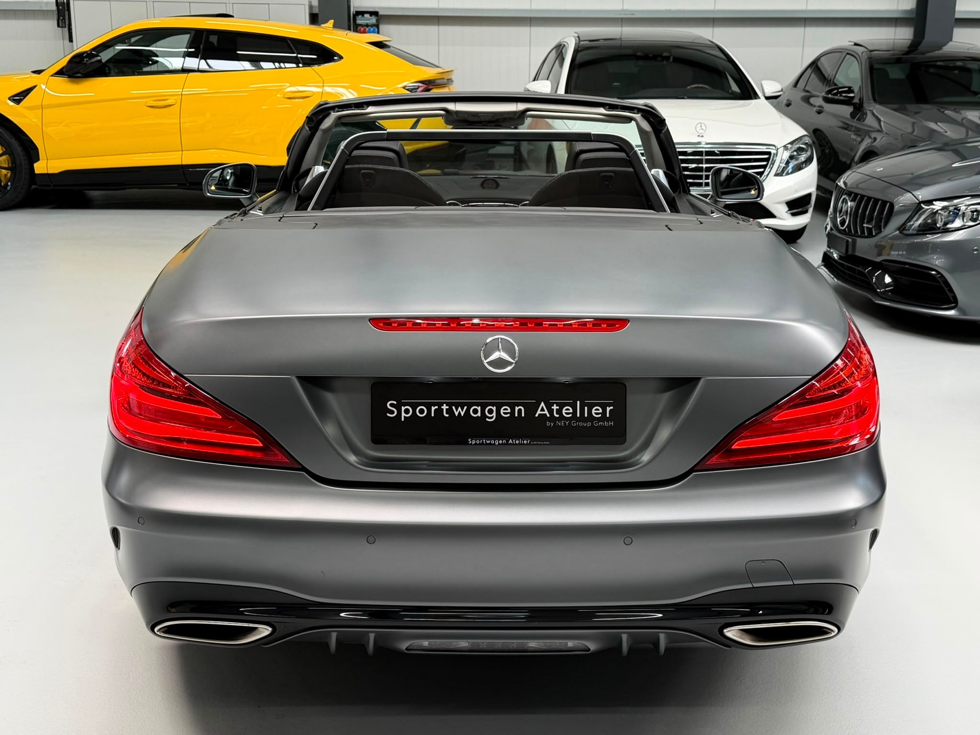 MERCEDES-BENZ SL 400 9G-Tronic AMG Line "Designo Grau Matt"-image-6