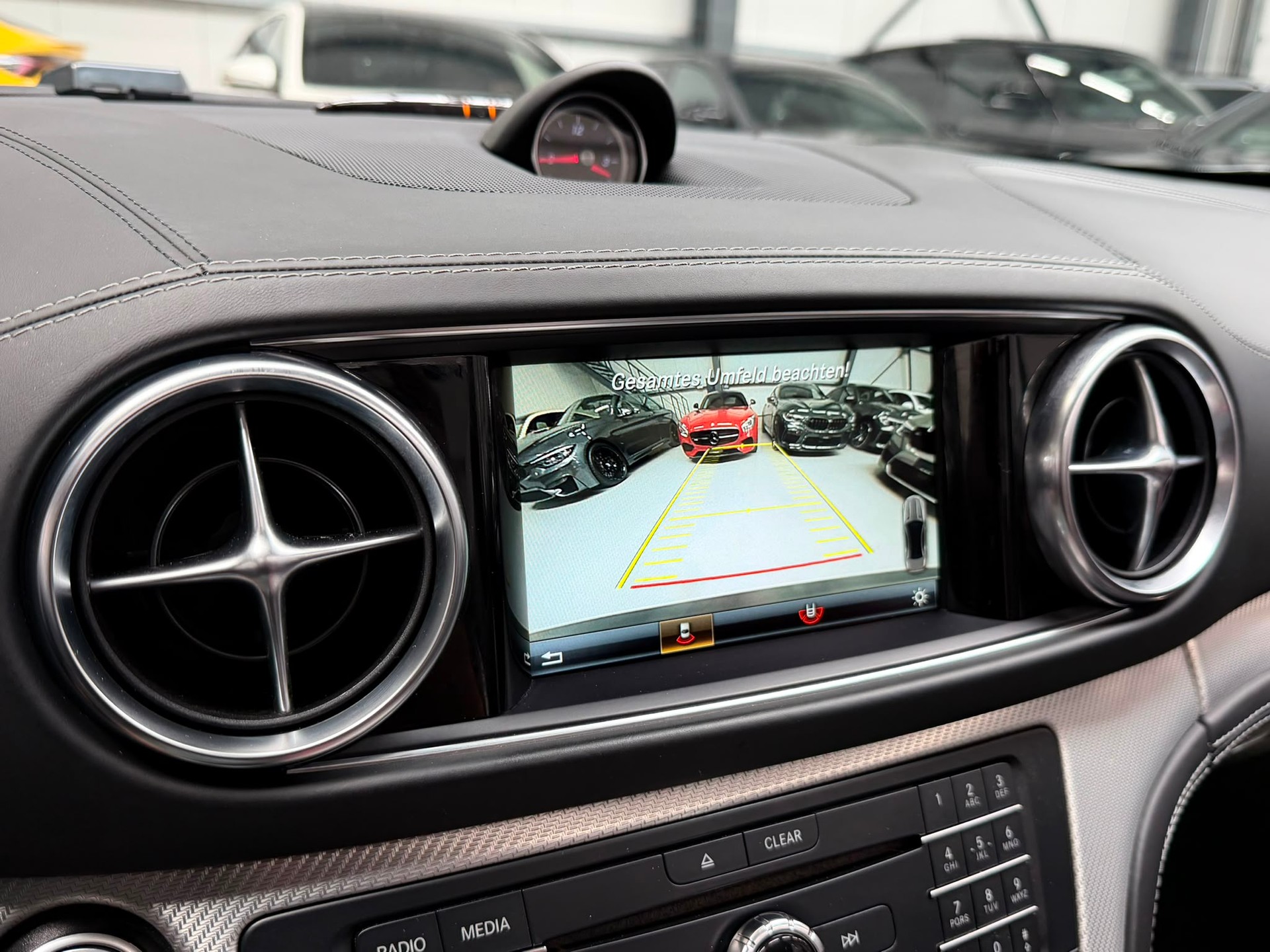 MERCEDES-BENZ SL 400 9G-Tronic AMG Line "Designo Grau Matt"-image-18