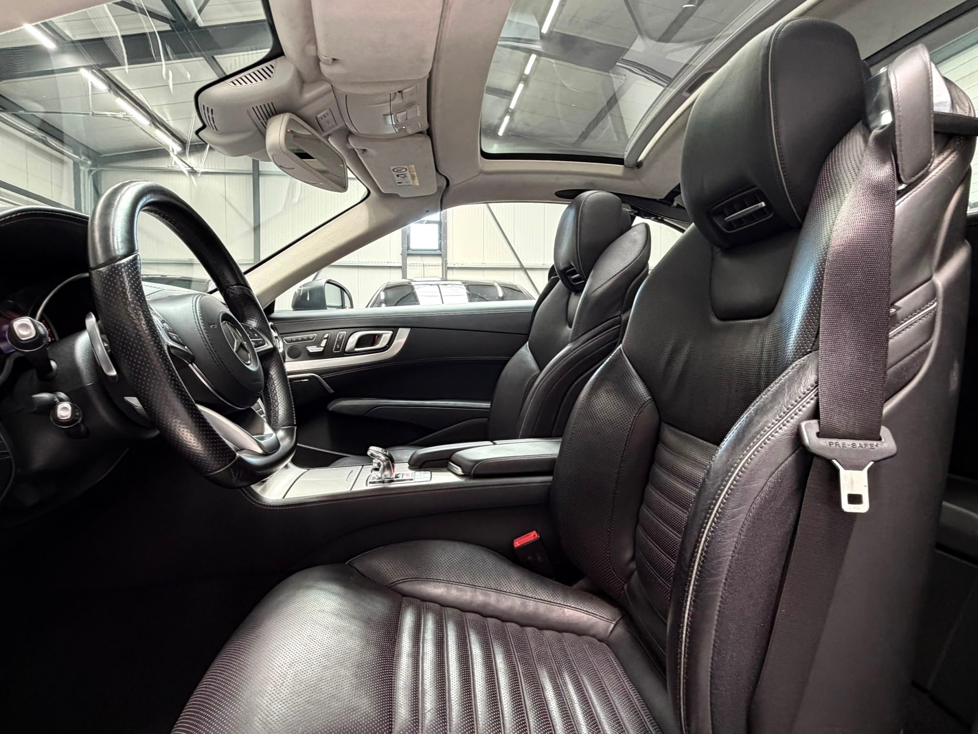 MERCEDES-BENZ SL 400 9G-Tronic AMG Line "Designo Grau Matt"-image-21