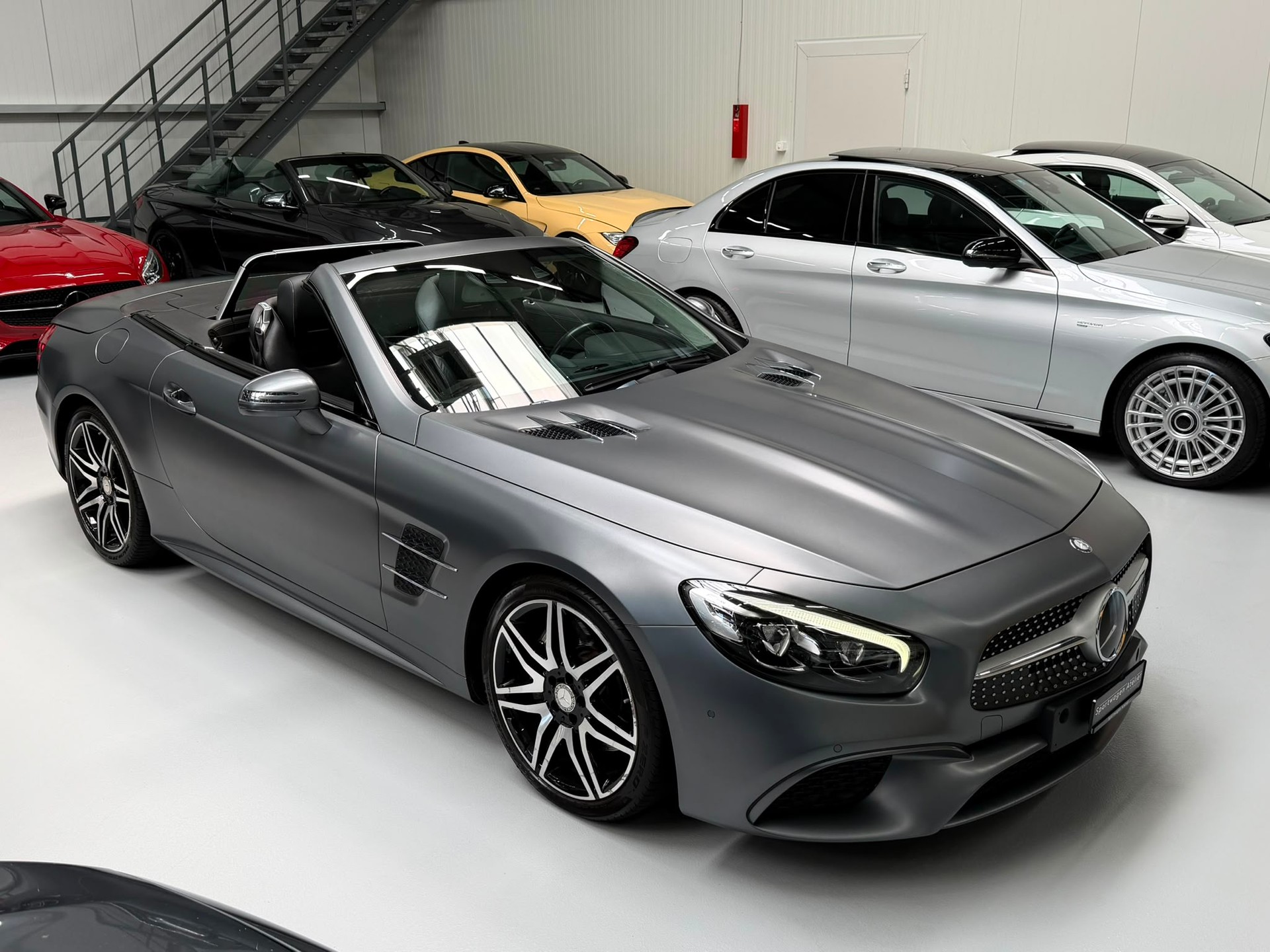 MERCEDES-BENZ SL 400 9G-Tronic AMG Line "Designo Grau Matt"-image-12