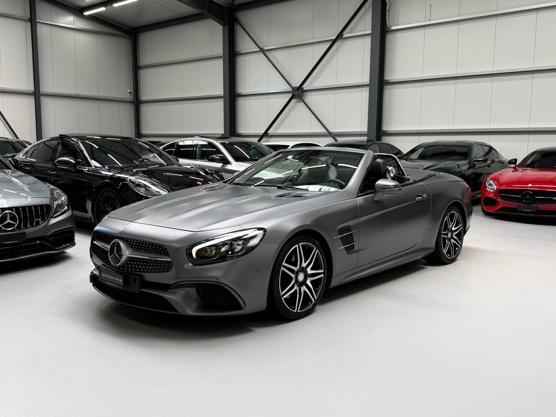 MERCEDES-BENZ SL 400 9G-Tronic AMG Line "Designo Grau Matt"-image-1