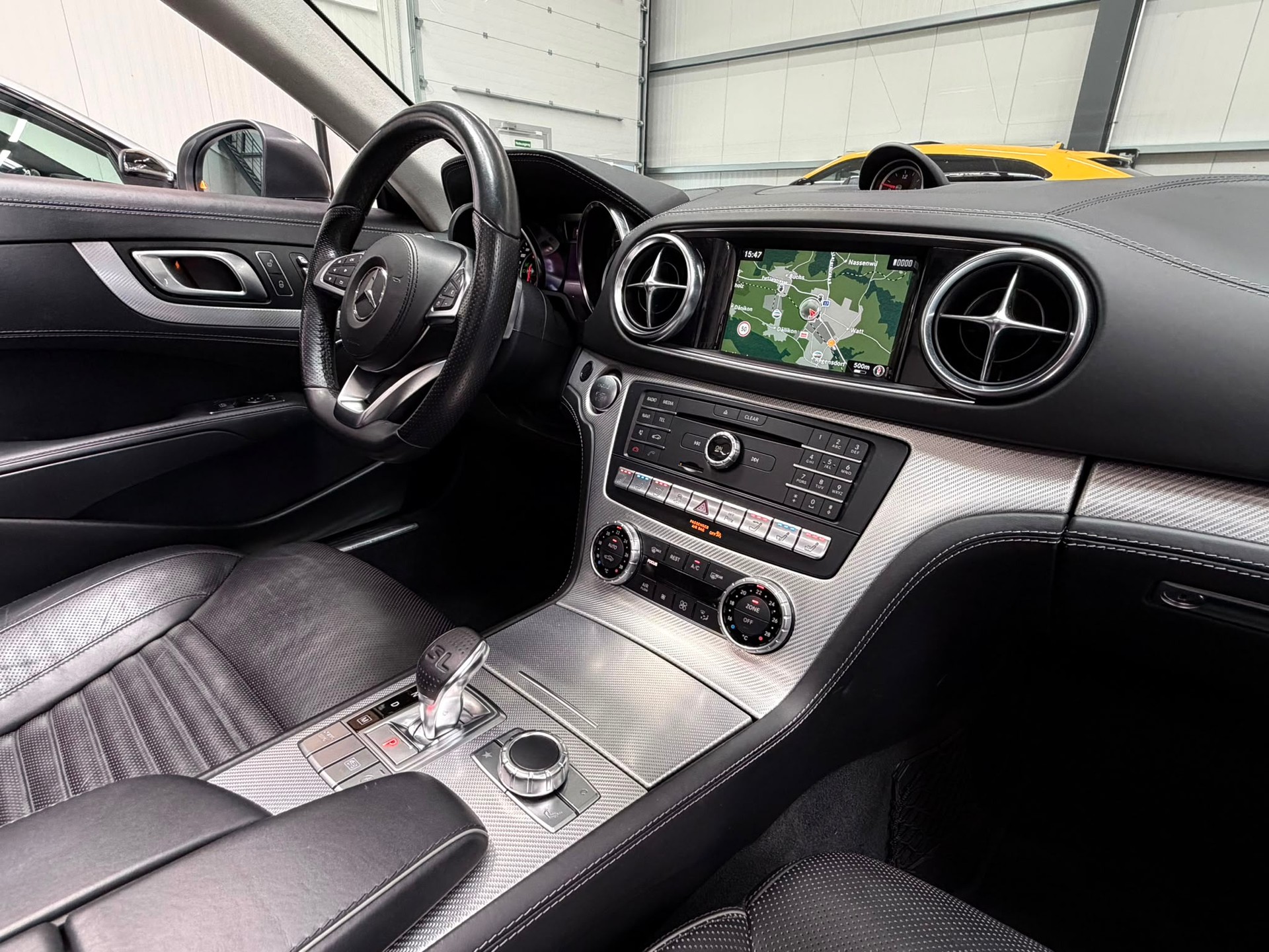 MERCEDES-BENZ SL 400 9G-Tronic AMG Line "Designo Grau Matt"-image-26