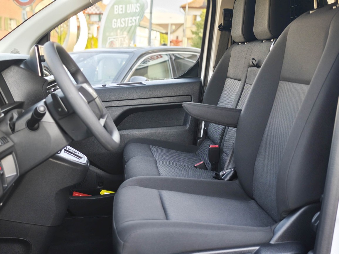 TOYOTA PROACE Van L2 75KWh Active-image-4