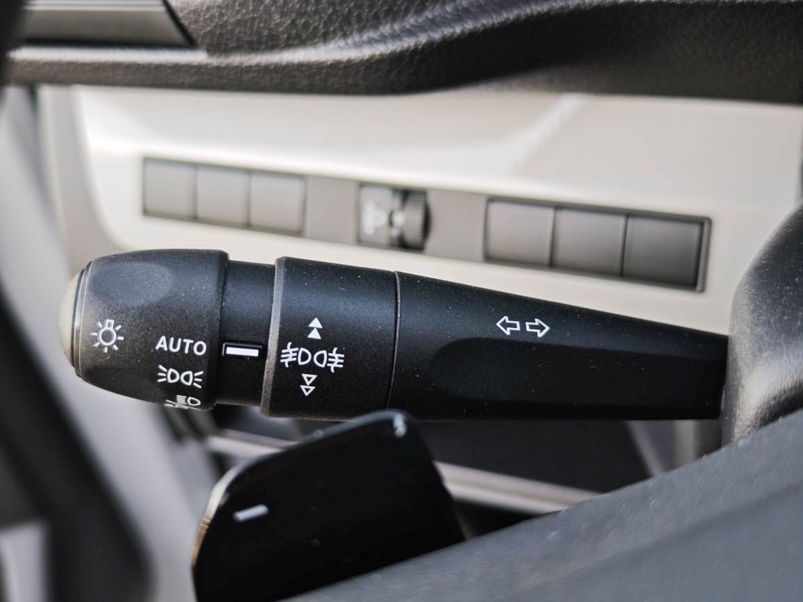 TOYOTA PROACE Van L2 75KWh Active-image-9